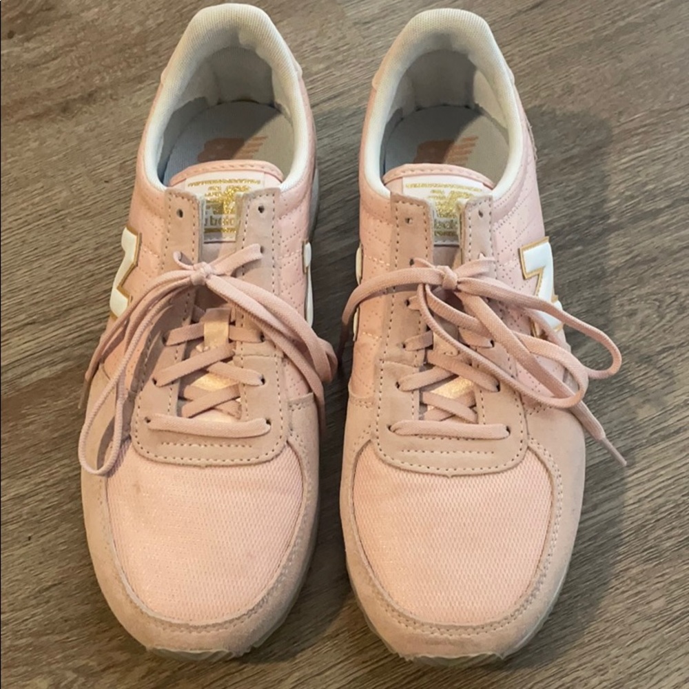 New Balance retro style sneakers